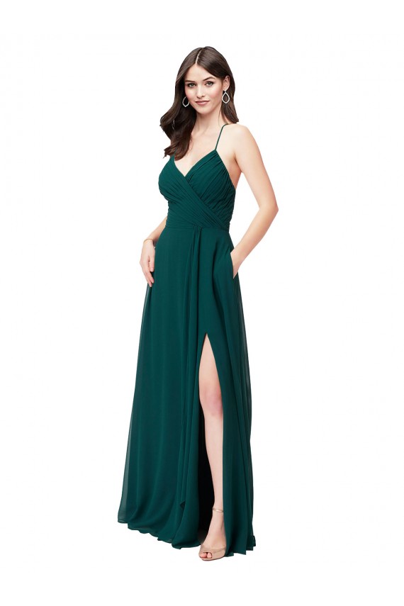 Comprimento Chão Caçador Verde Sem Mangas Linha A Criss Cruz Vestidos de Madrinha Por Atacado